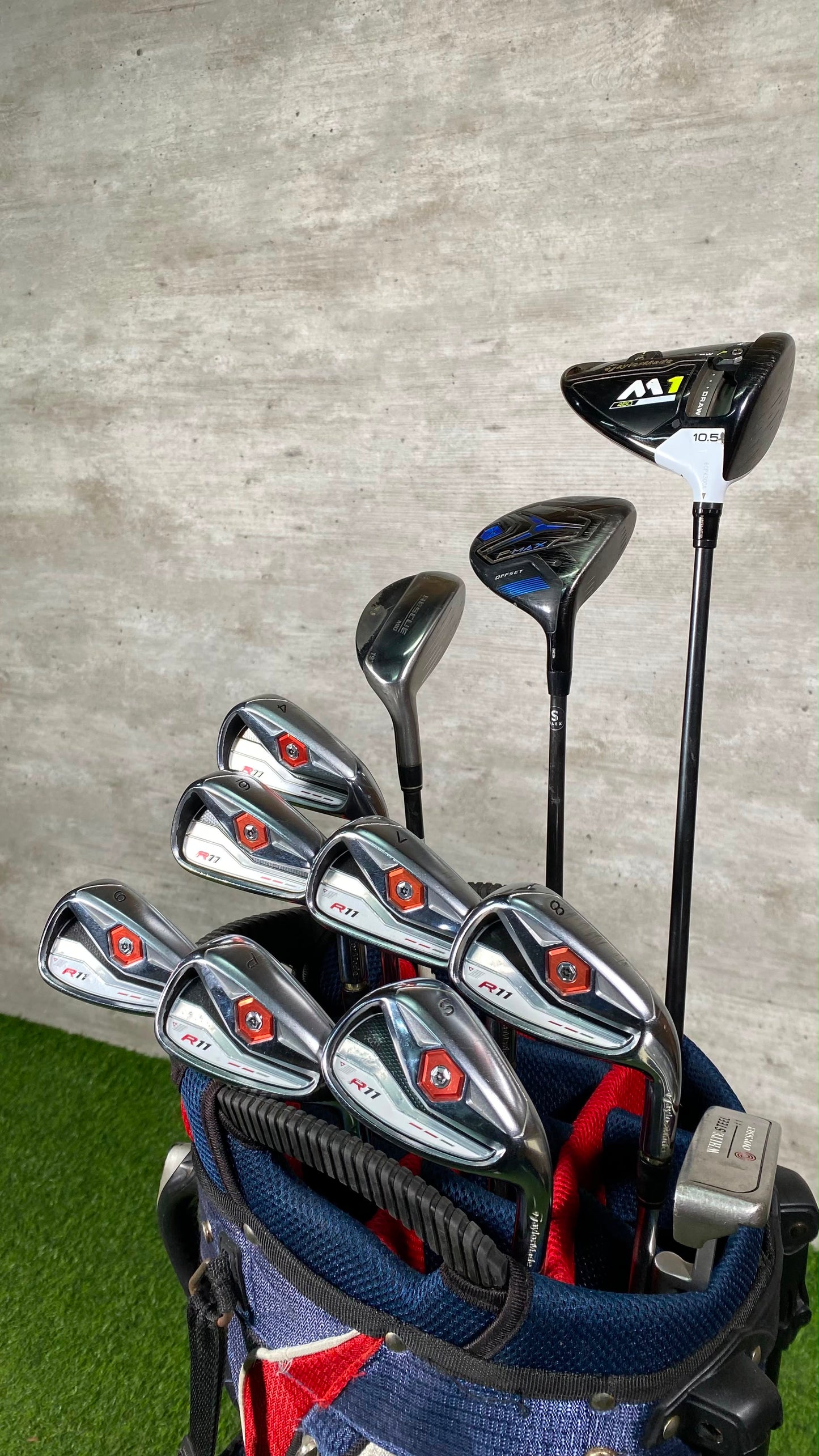 TaylorMade R11 Golf Set