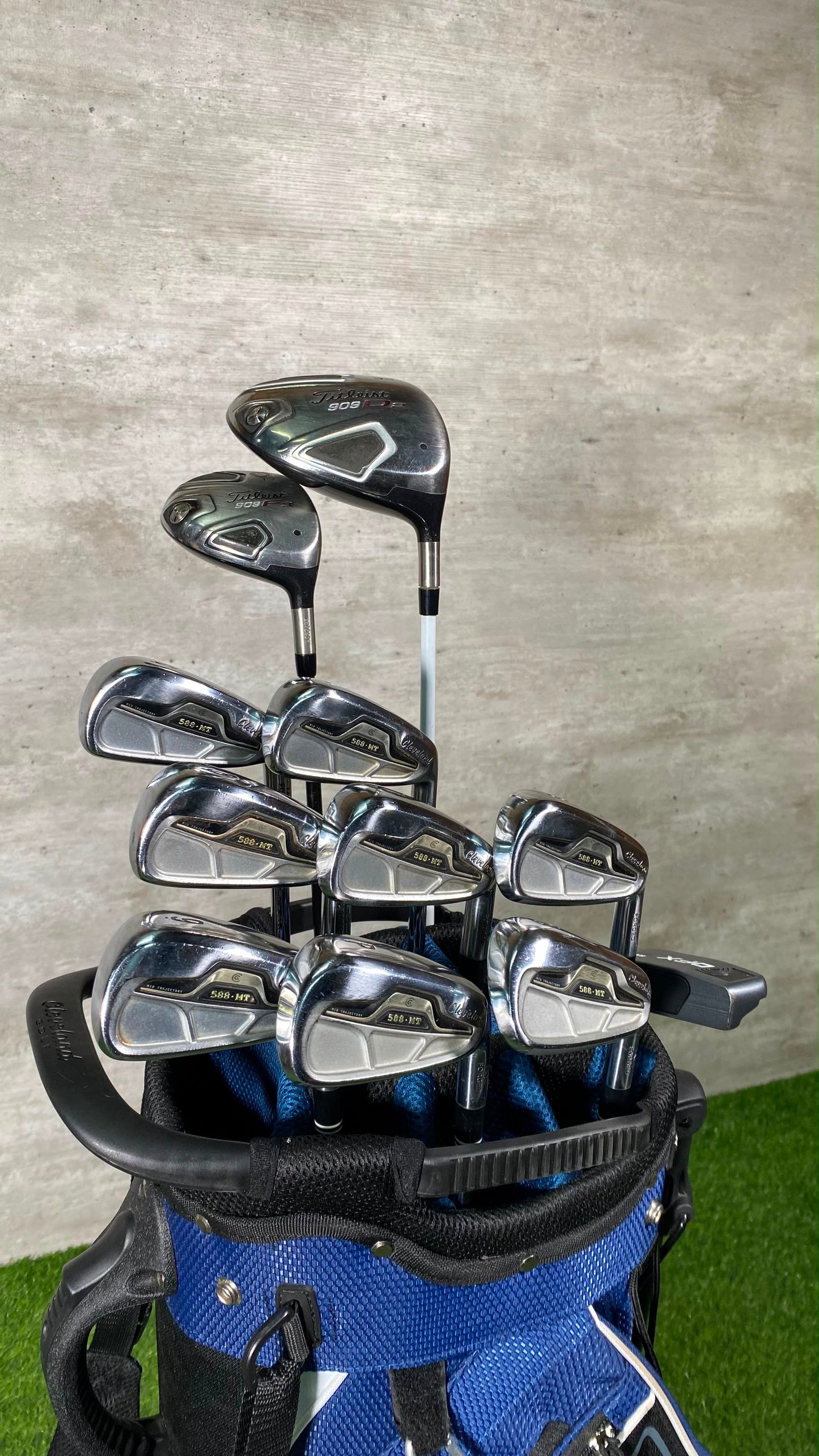 Cleveland 588 MT Golf Set