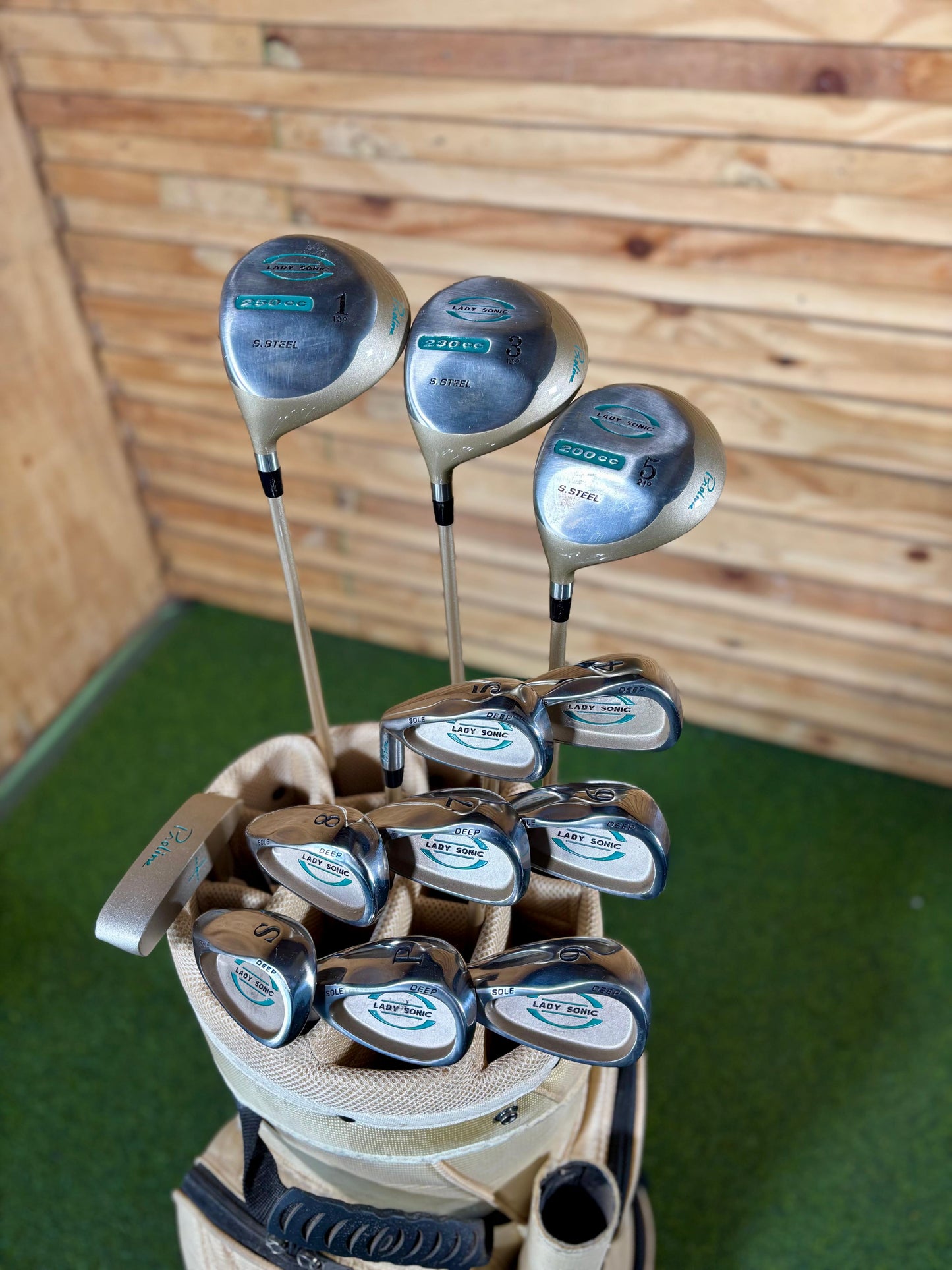 Lady Sonic Left Hand Golfset