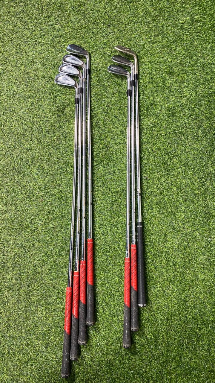 Titleist 716 CB MB Mixed Forged Iron Set