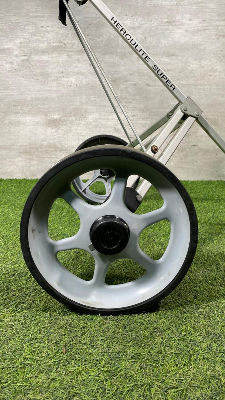 Herculite Super 2-Wheel Pull Golf Set