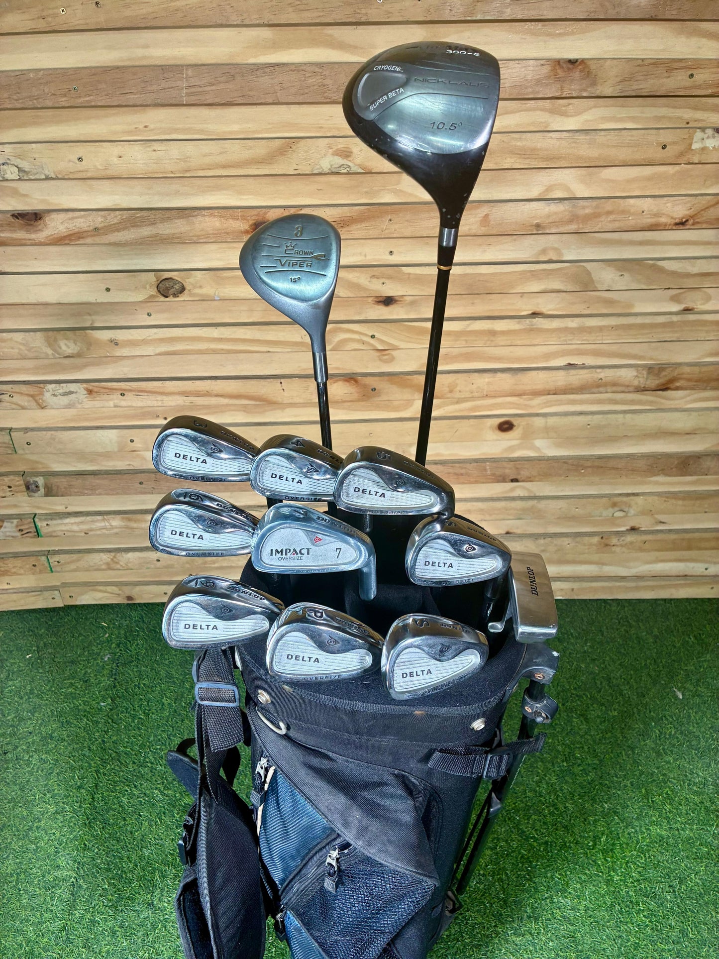 Dunlop Delta Golf set