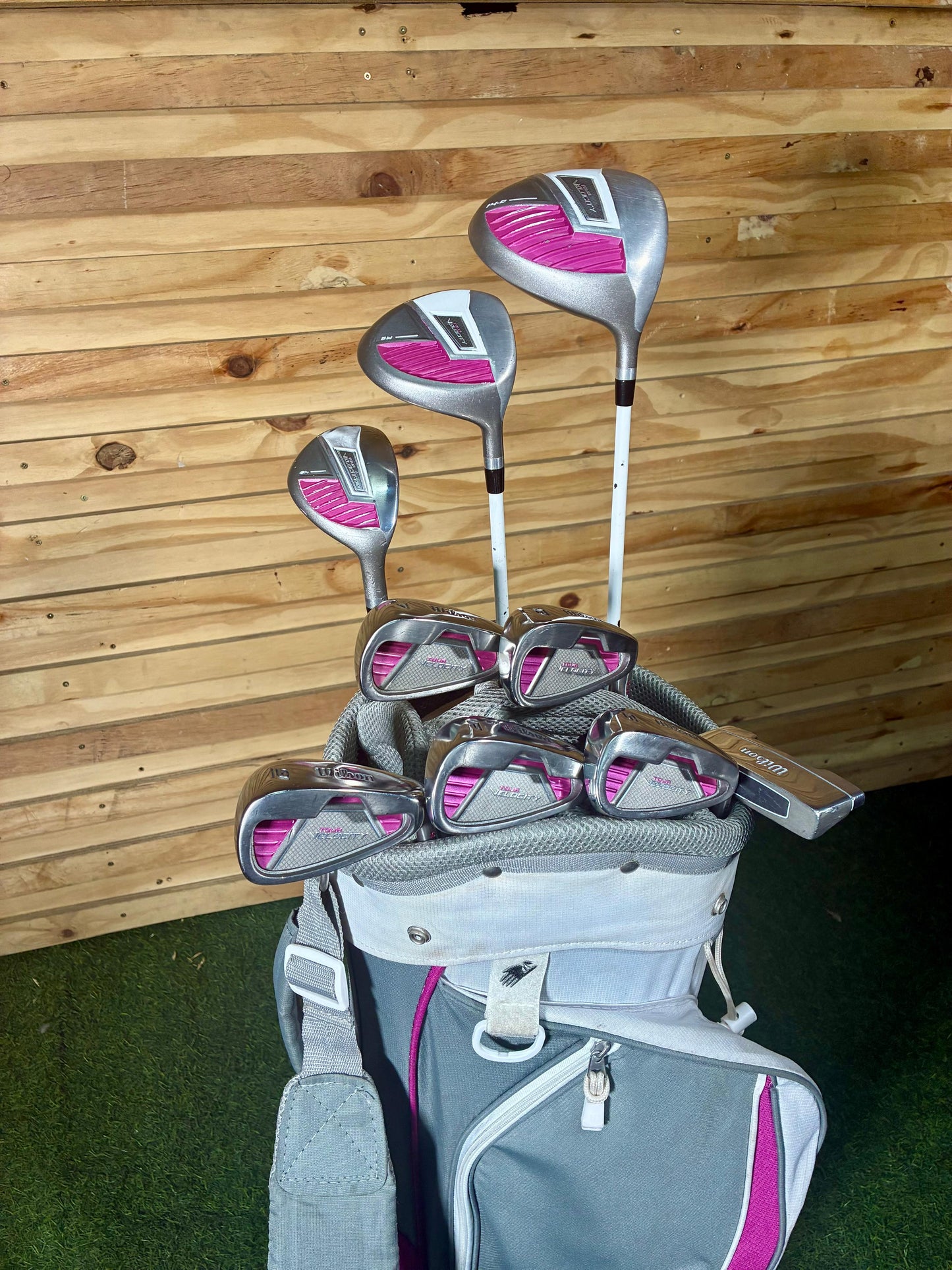 Ladies Wilson Velocity Golf set