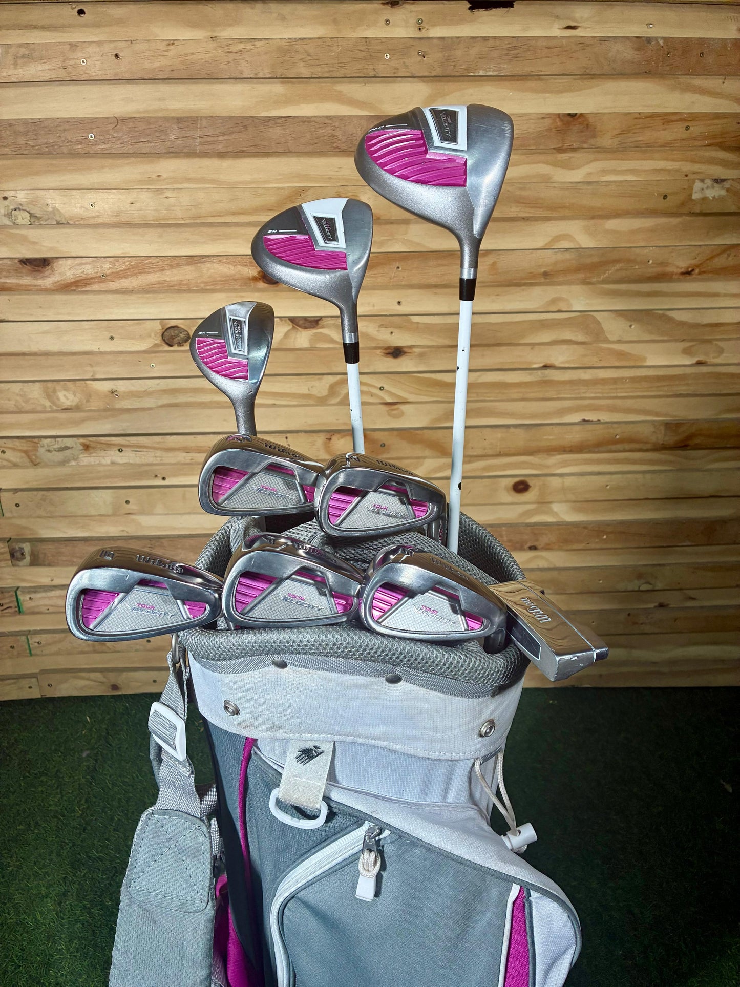 Ladies Wilson Velocity Golf set