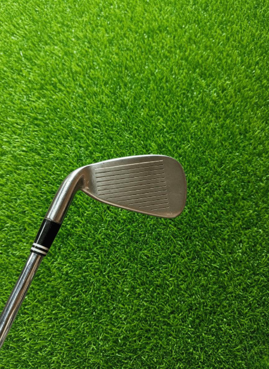 Cleveland CG7 4 iron - WeBuyClubz