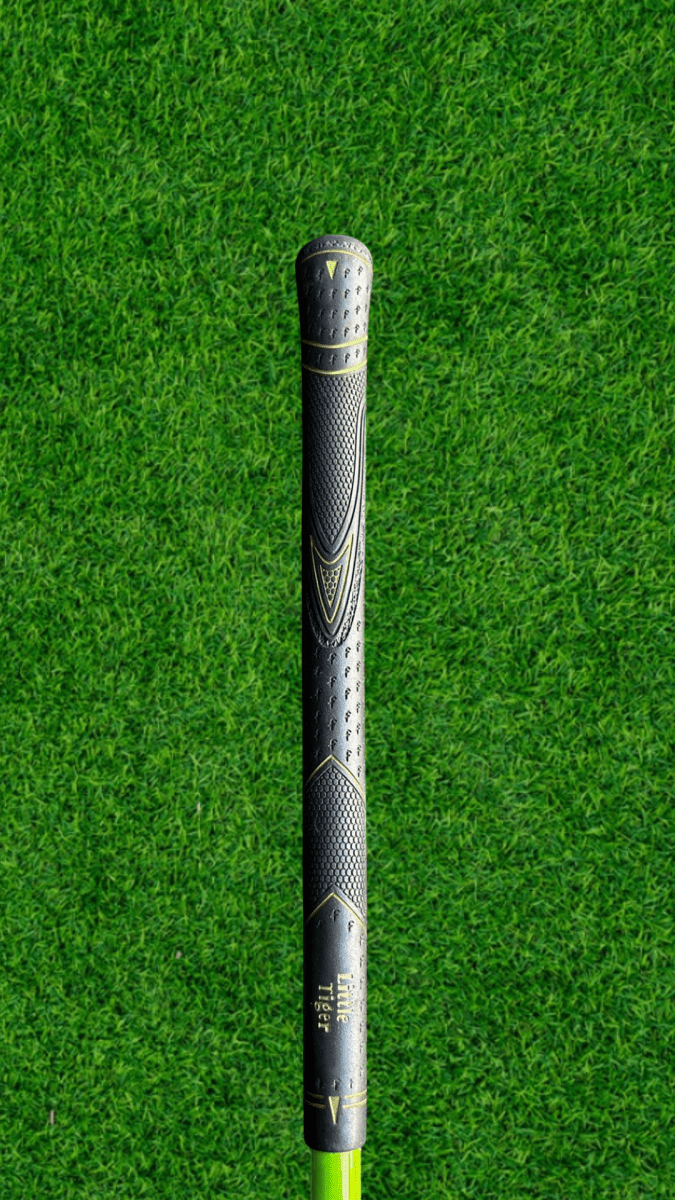 Left-Handed Kids Little Tiger (7-9) Pitch shot - WeBuyClubz
