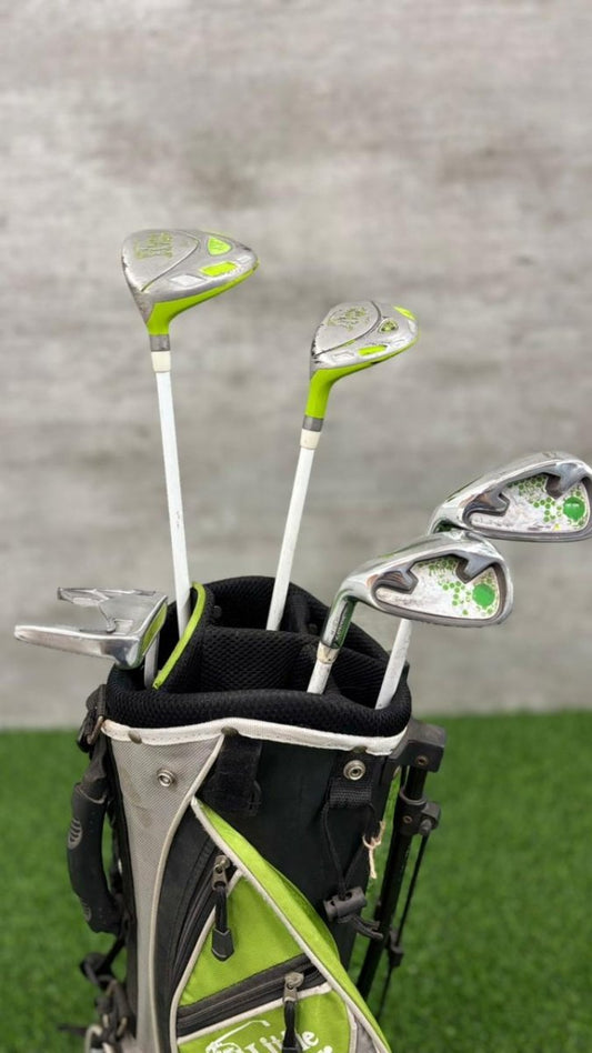 Left - Handed Little Tiger Junior (6 - 7) Starter Golf Set - WeBuyClubz