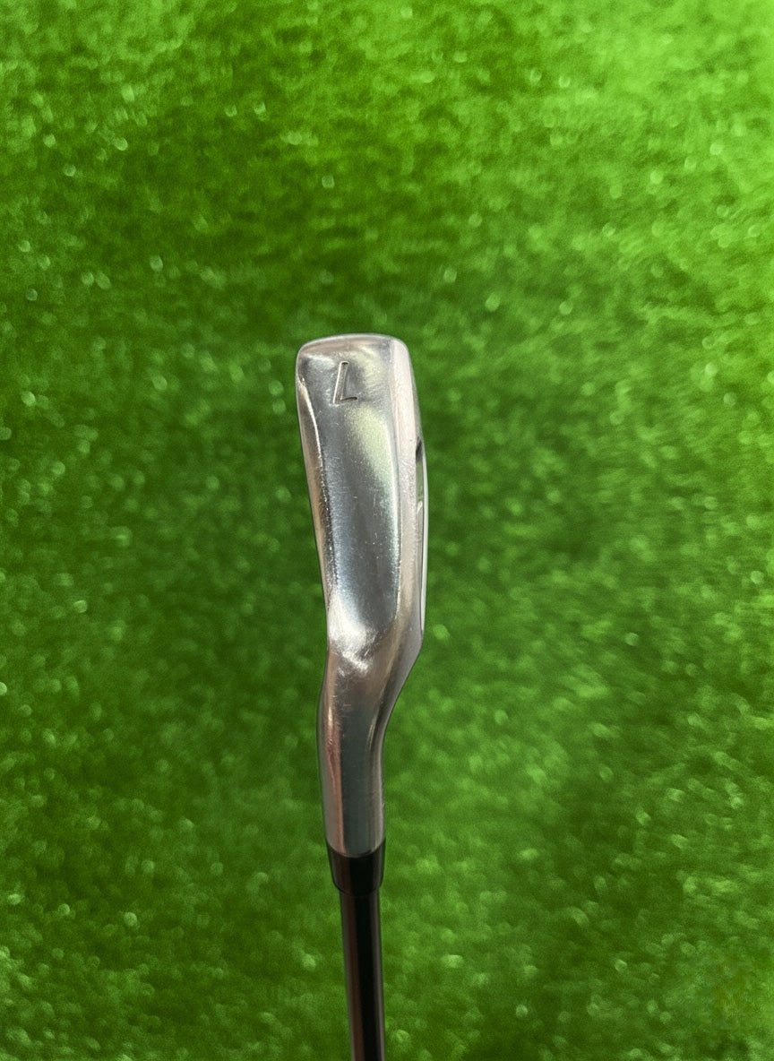Left - Handed Nike Covert 7 iron - WeBuyClubz