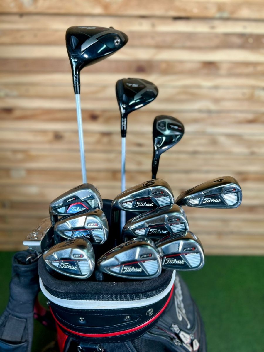 Left - Handed Titleist AP1 Golfset - WeBuyClubz