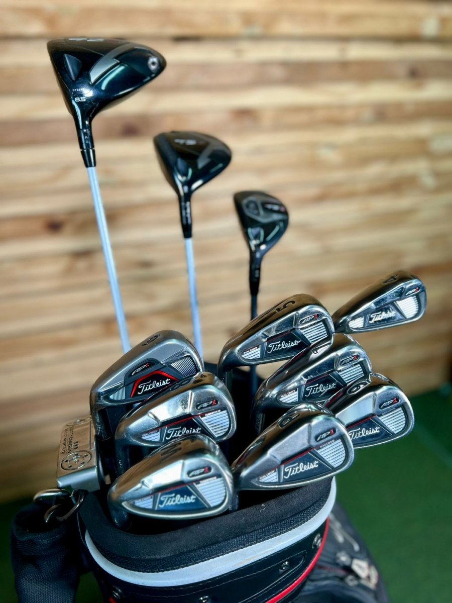 Left - Handed Titleist AP1 Golfset - WeBuyClubz