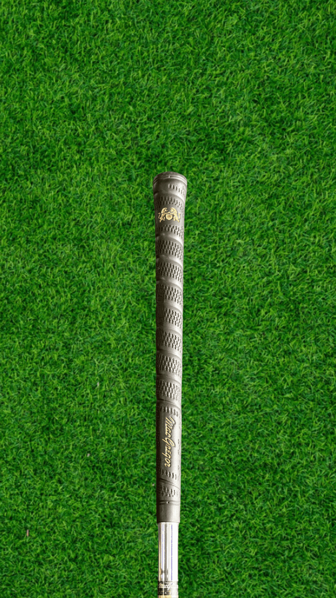 MacGregor Tourney 8 - Iron - WeBuyClubz