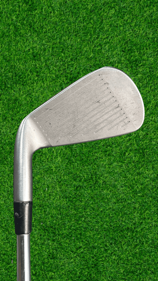Mizuno JPX 900 Forged 4-Iron - WeBuyClubz