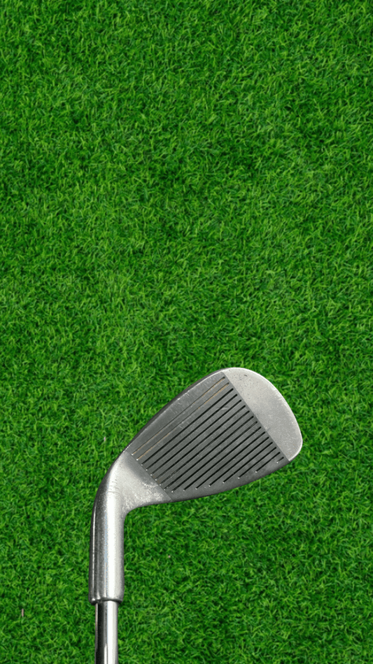 Spalding Tour XL Sand Wedge - WeBuyClubz