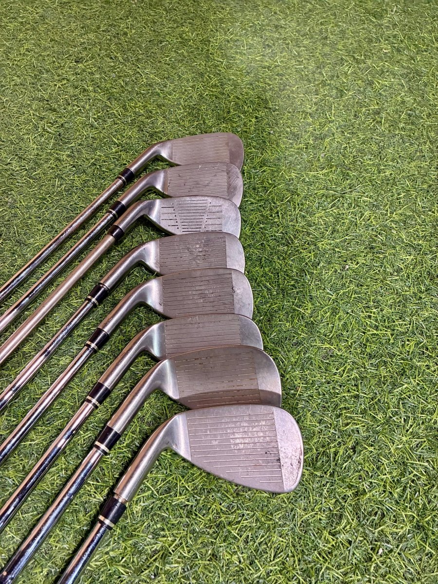 Wilson Staff Di5 Golf Set - WeBuyClubz