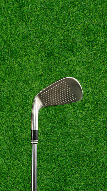 Cleveland HiBore Pitching Wedge