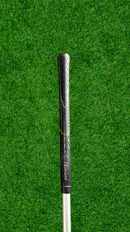 Cleveland HiBore Pitching Wedge