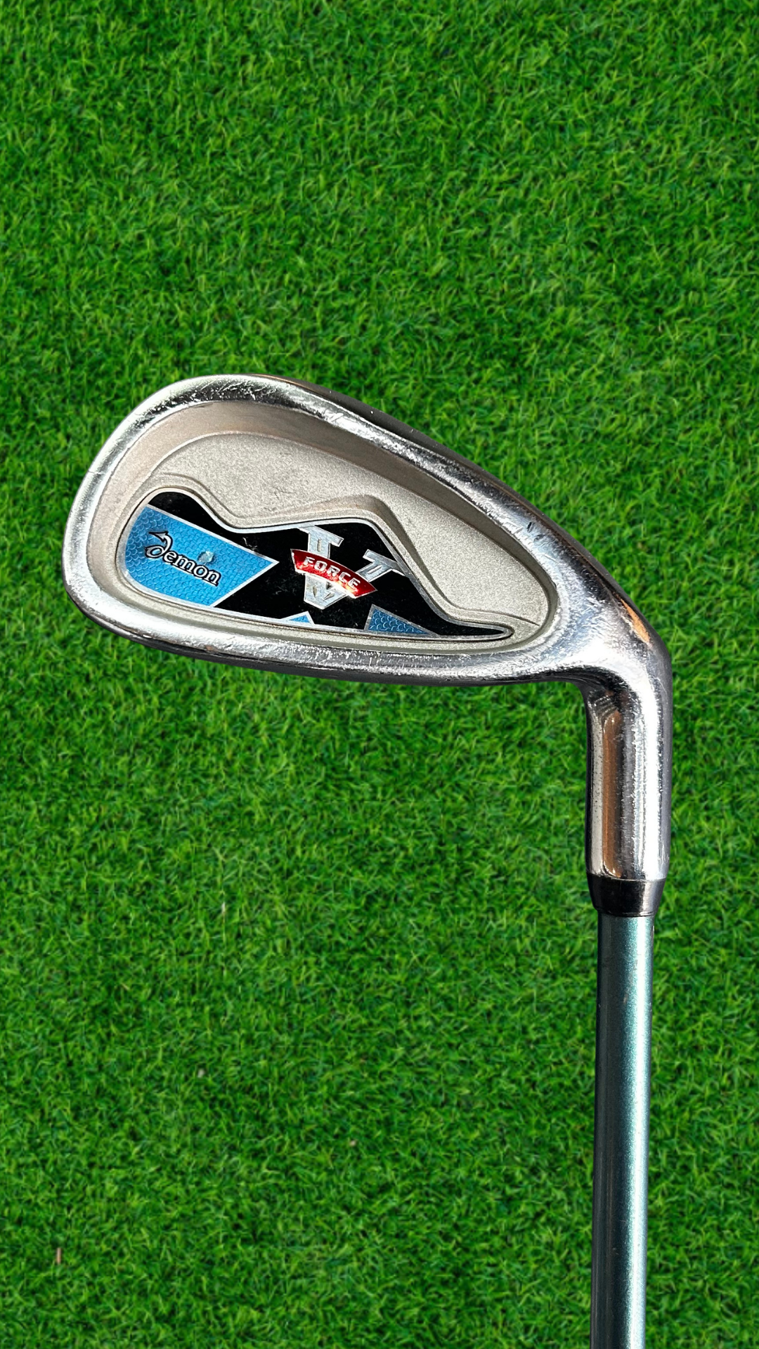 Ladies Pinseeker V-Force 8/9 Iron