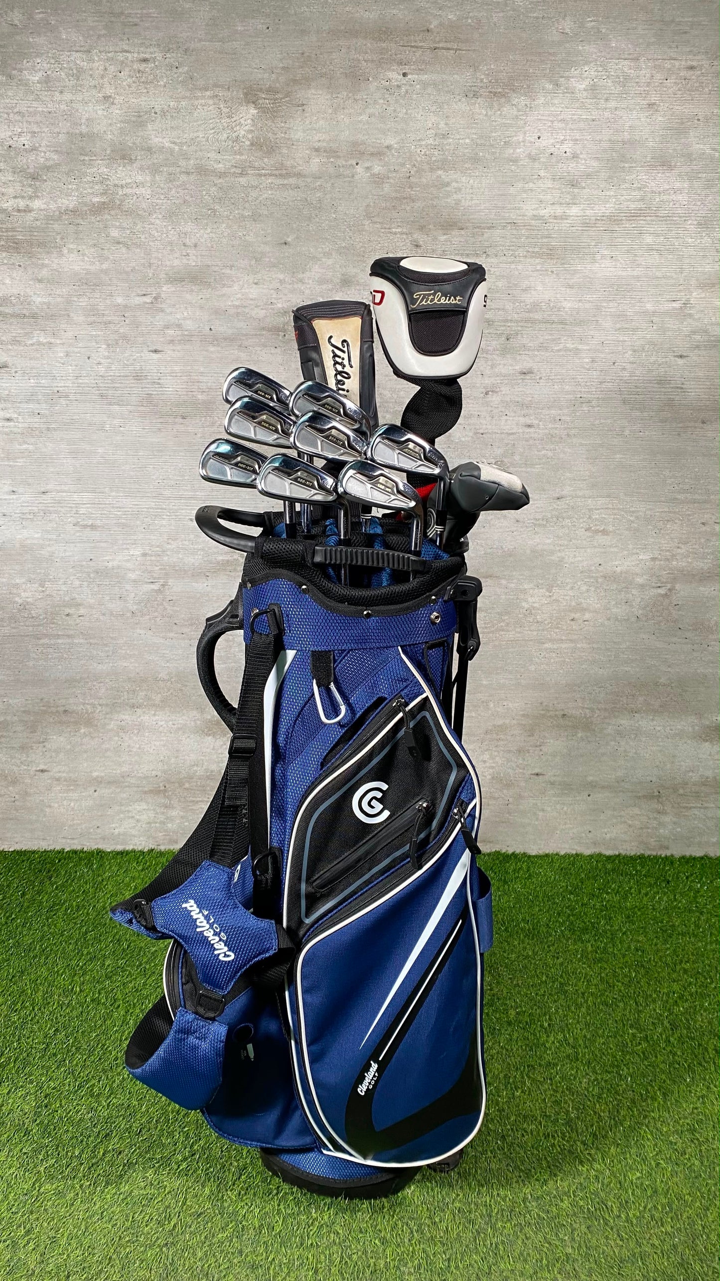 Cleveland 588 MT Golf Set