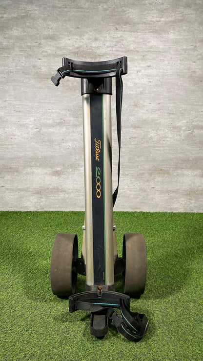 Titleist 2000 Deluxe Pull Golf Cart