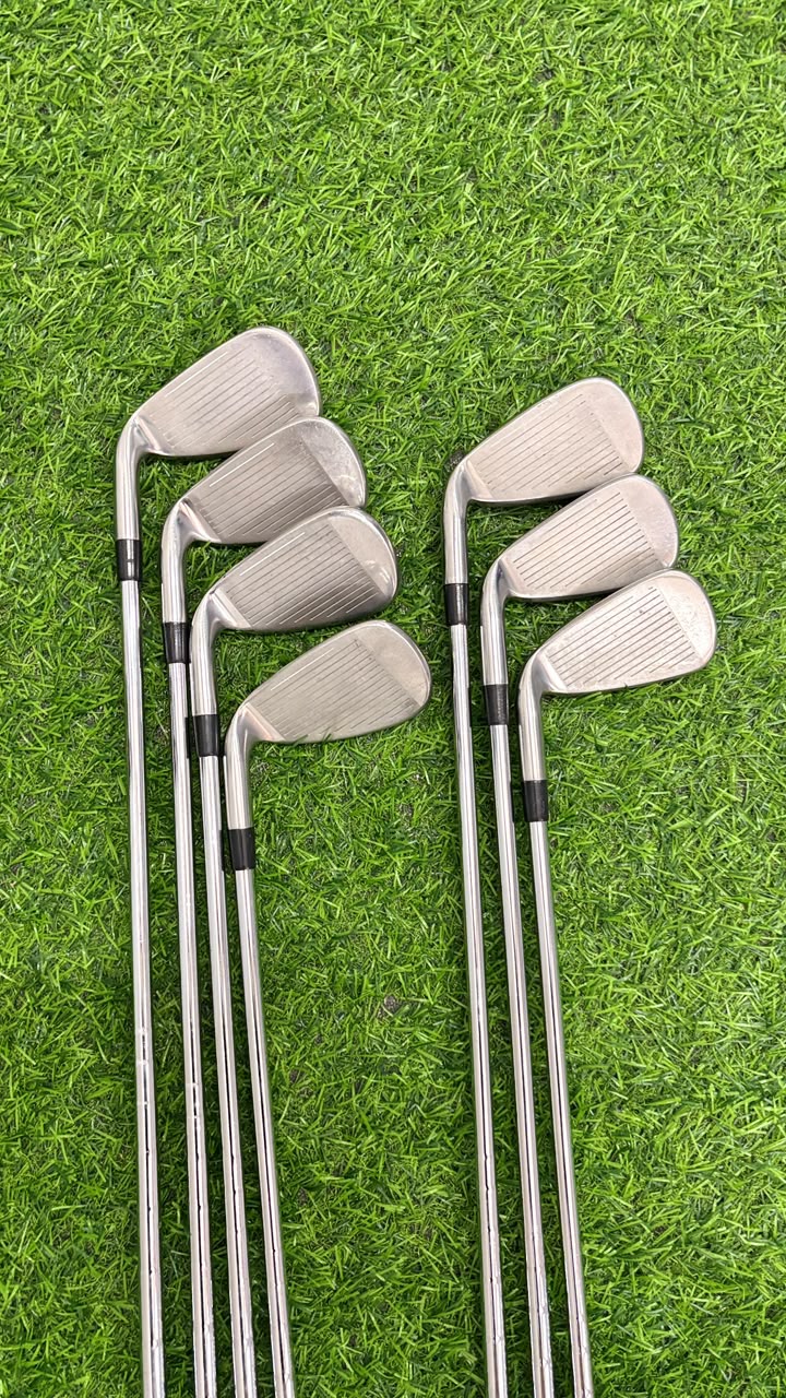 Tour Edge Hot Launch C521 Iron Set