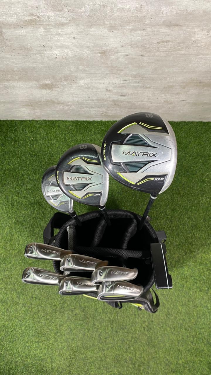 Wilson Matrix Evolve Golf Set