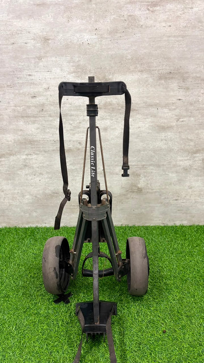 Classic Lite 2-Wheel Pull Golf Cart.