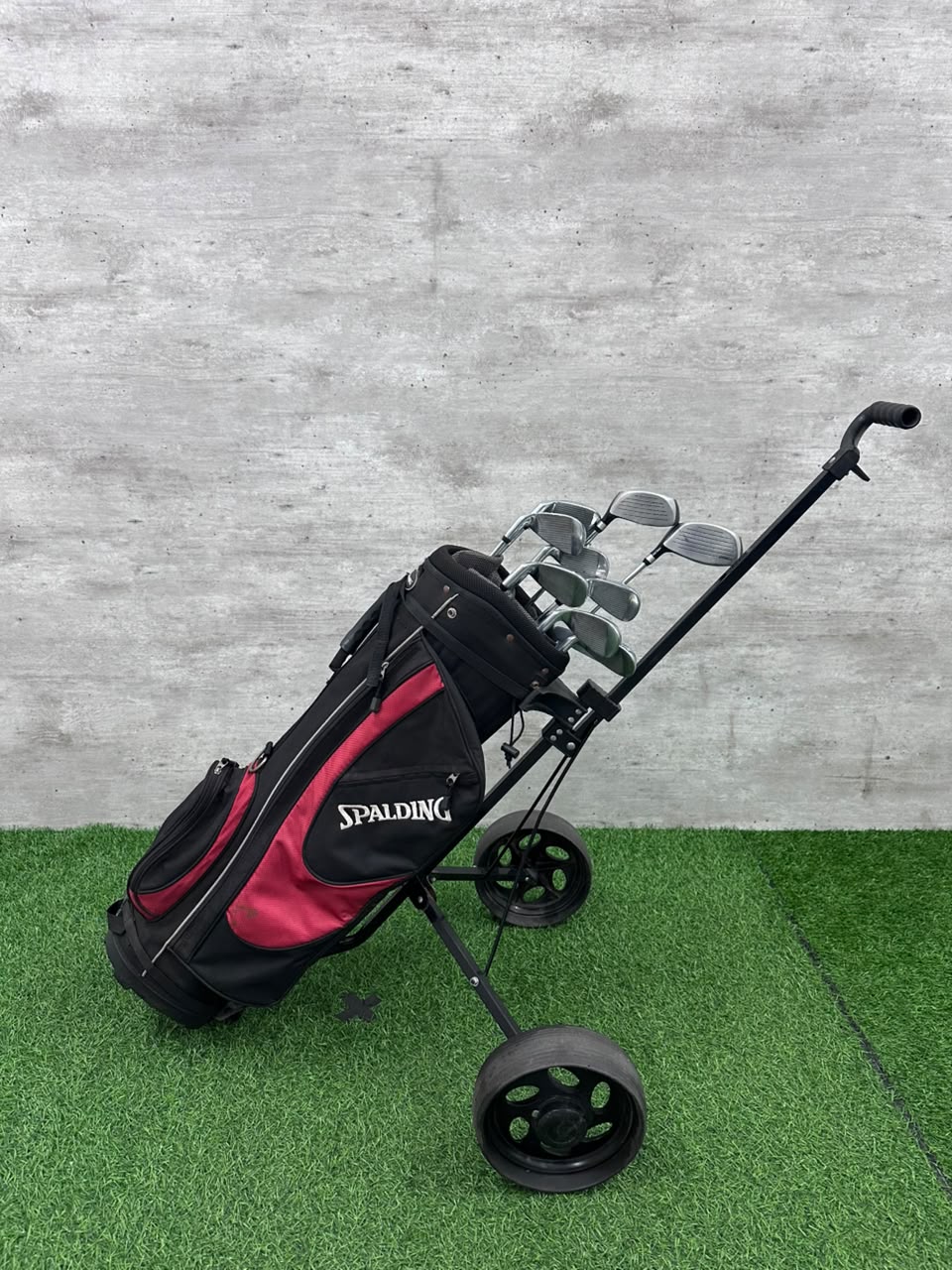 Spalding V-5 Ported Golf Set