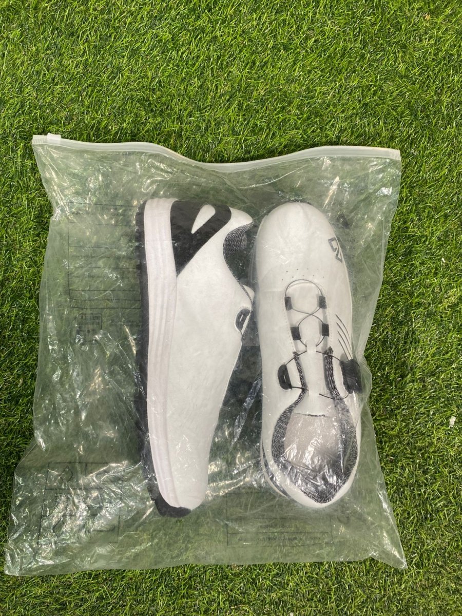 AO Plus Professional Spikeless Golf Shoes Size 7 - WeBuyClubz