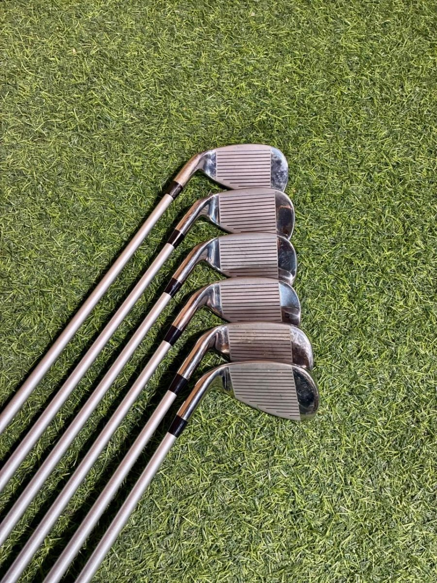 Brand New Ladies Magia Golf set - WeBuyClubz