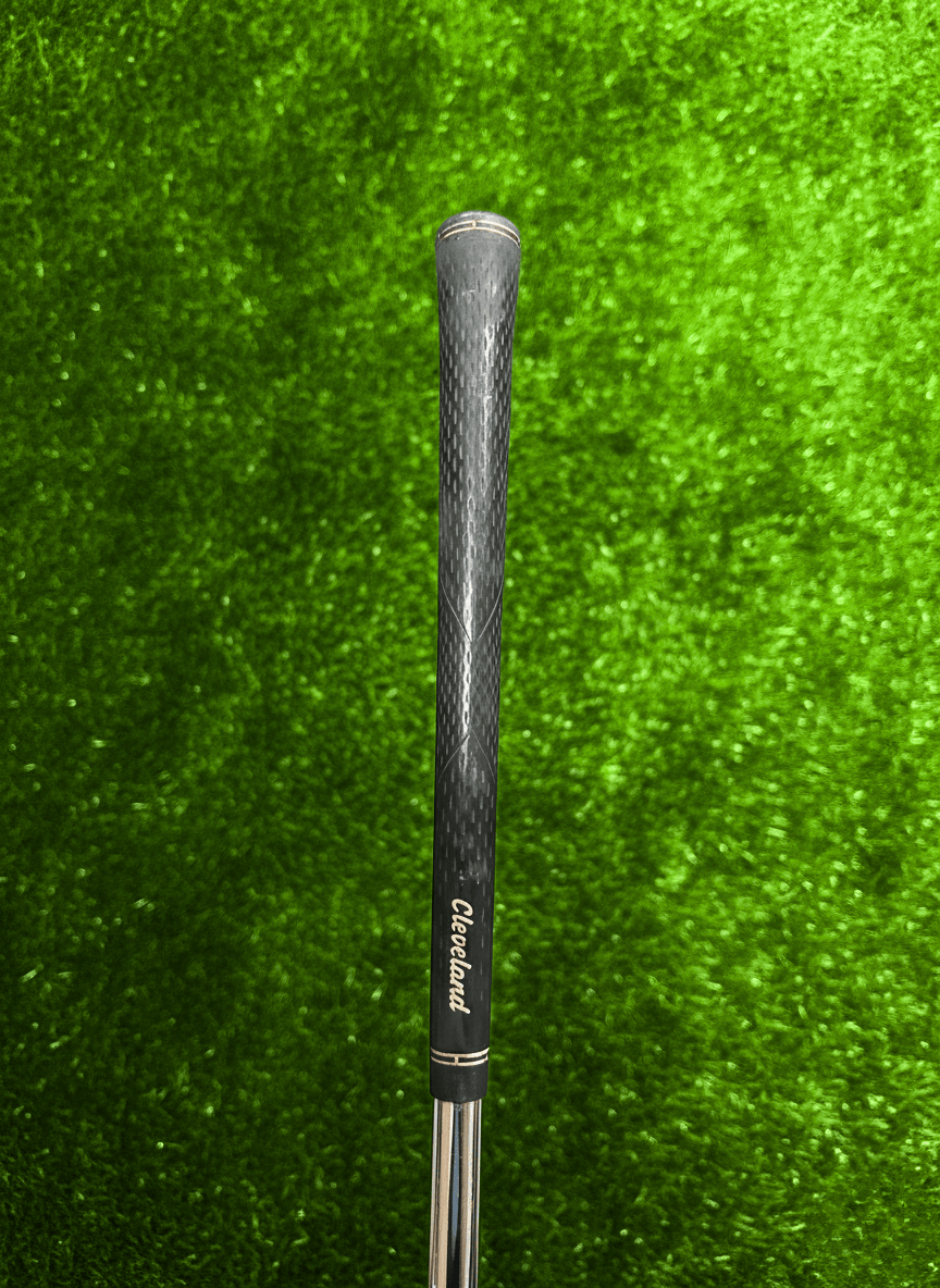 Cleveland CG15 52 Degree Wedge - WeBuyClubz