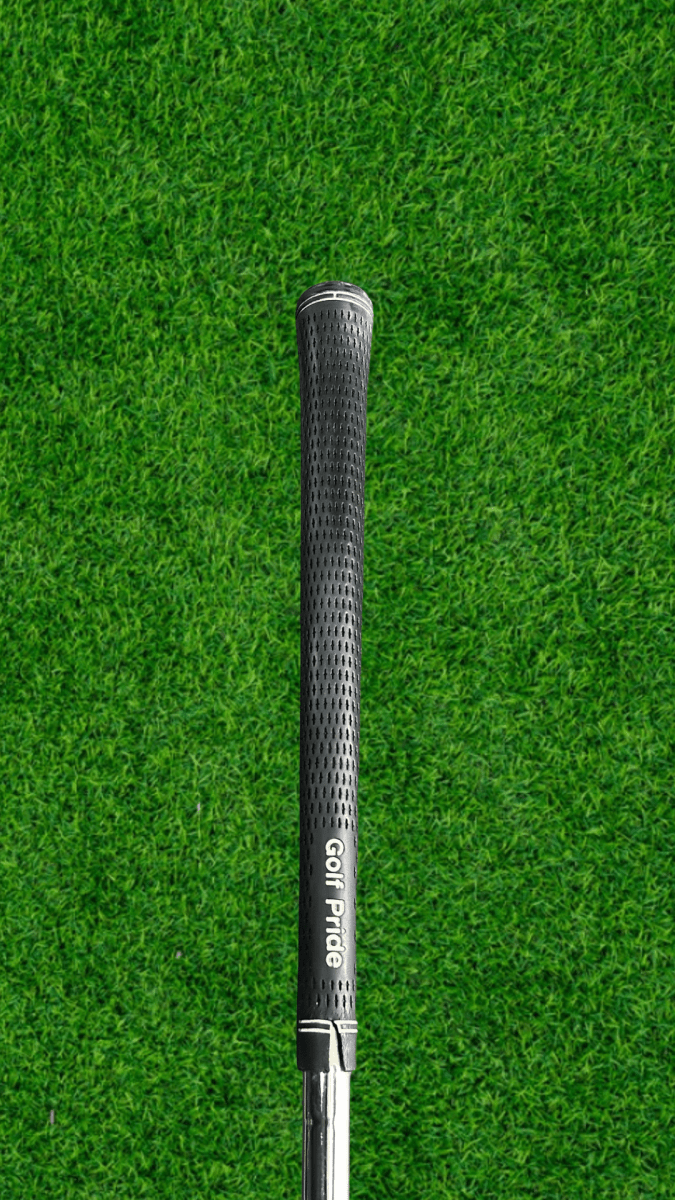 Cleveland CG7 Zip Grooves 8 - Iron - WeBuyClubz
