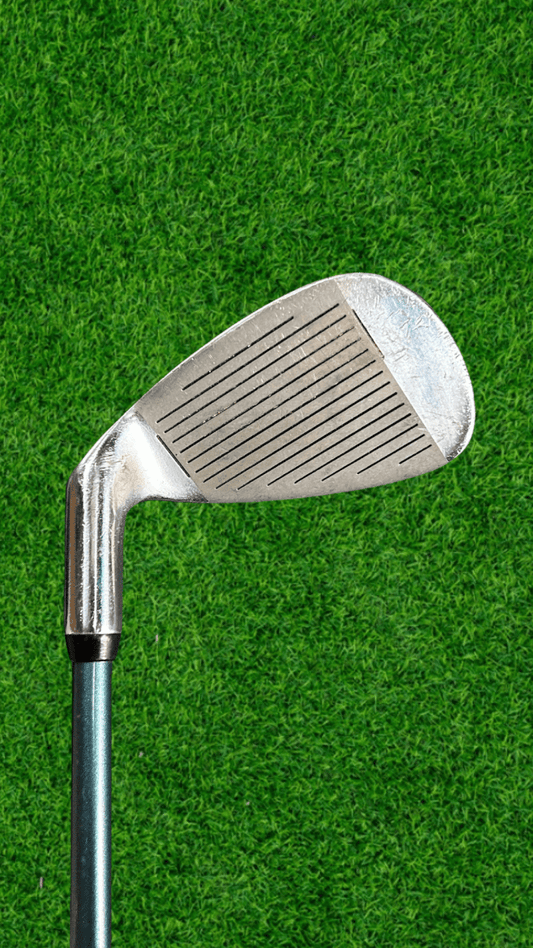 Ladies Pinseeker V-Force 8/9 Iron - WeBuyClubz
