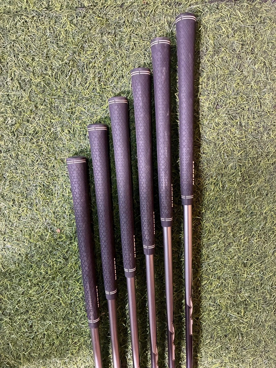 Left - handed Cobra XL Golf Set - WeBuyClubz