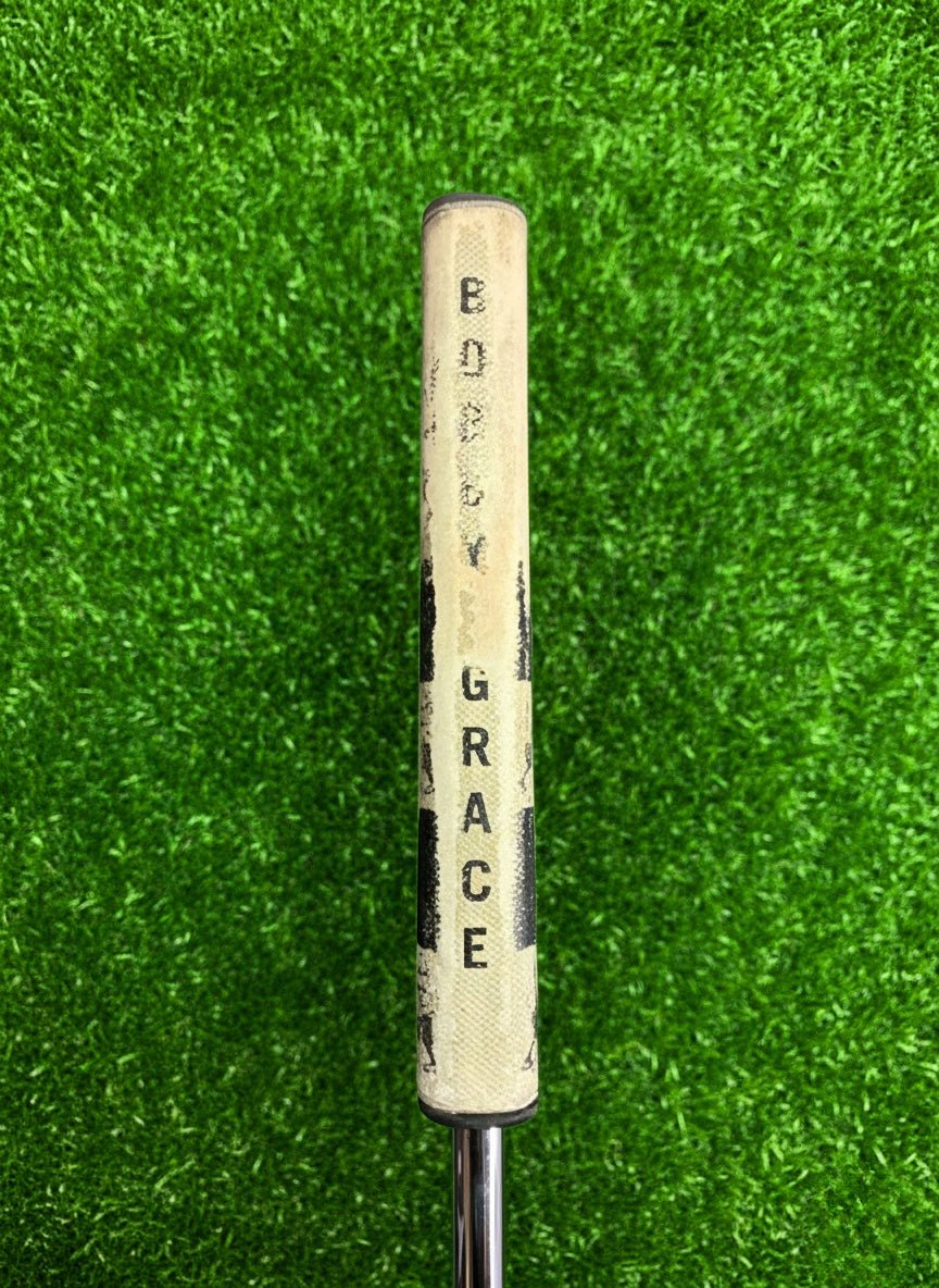 Limited edition Crossbow Putter - WeBuyClubz