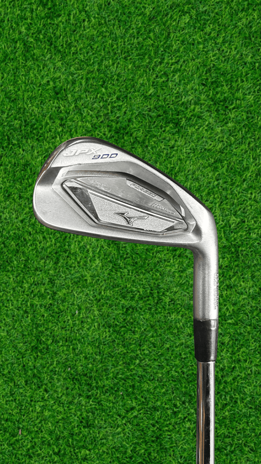 Mizuno JPX 900 Forged 4-Iron - WeBuyClubz