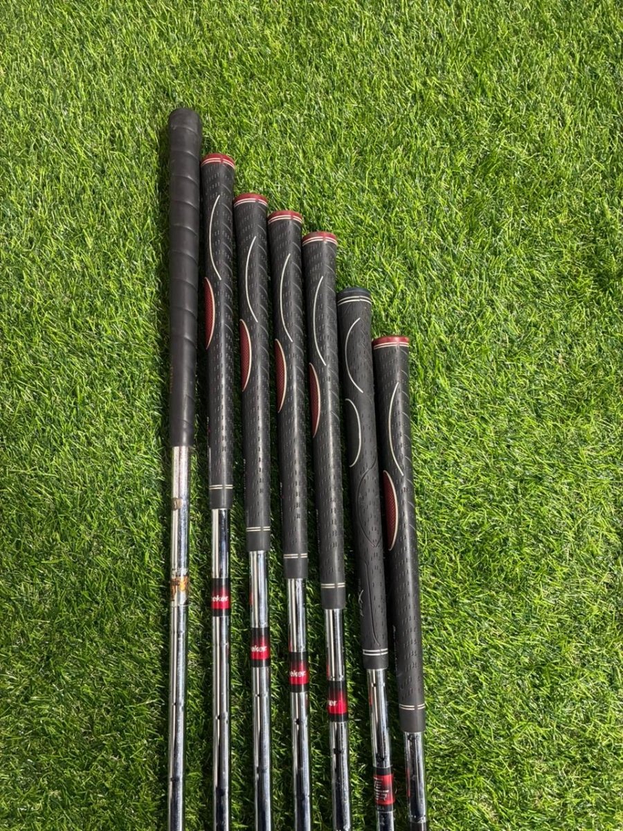 Pinseeker Raptor Golf set - WeBuyClubz