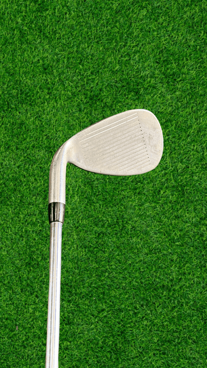 TaylorMade r5 XL Sand Wedge - WeBuyClubz