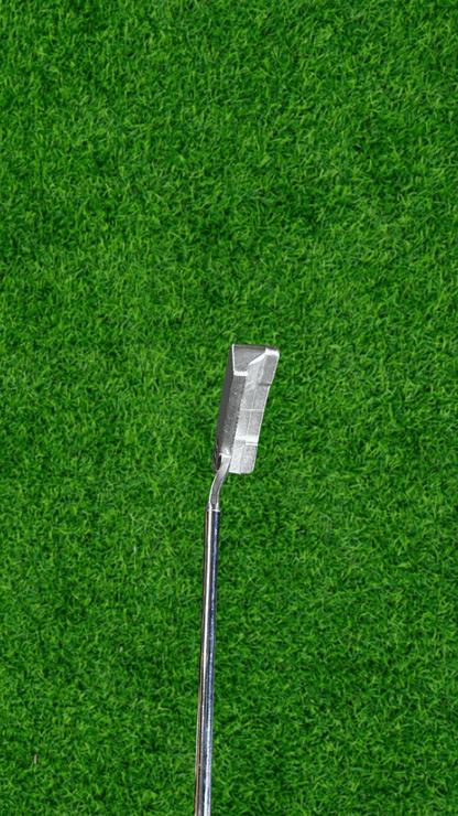 Titleist Scotty Cameron Studio Select Newport 2.5 Putter - WeBuyClubz
